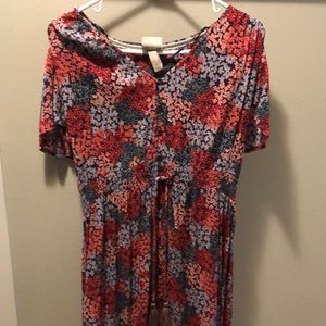 NEW never worn long dress size M (slight hi low)